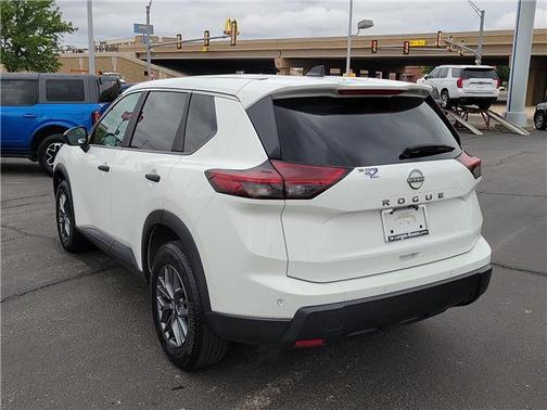 Glacier White 2024 Nissan Rogue S