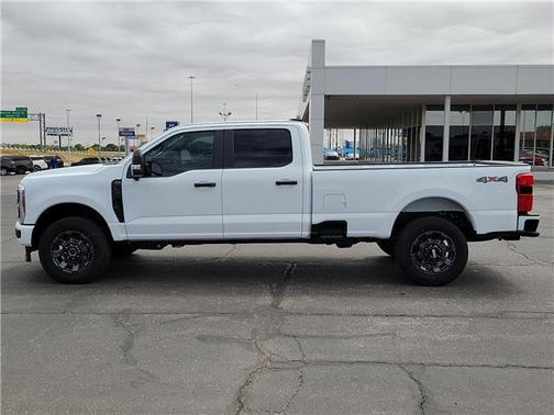 Oxford White 2026 Ford F-350