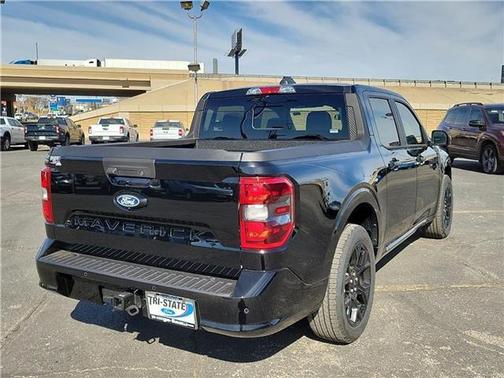 Shadow Black 2026 Ford Maverick Lobo High