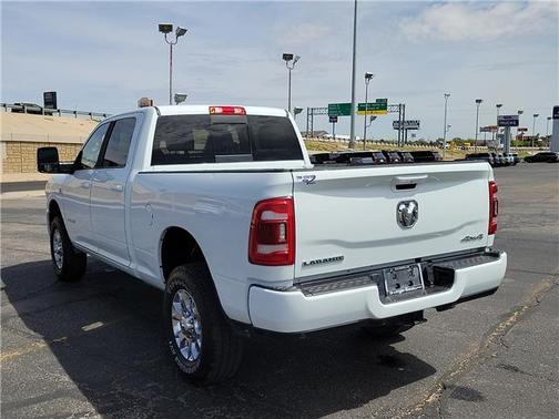 Bright White Clearcoat 2024 RAM 2500 Laramie