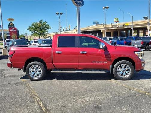 2020 Nissan Titan SL