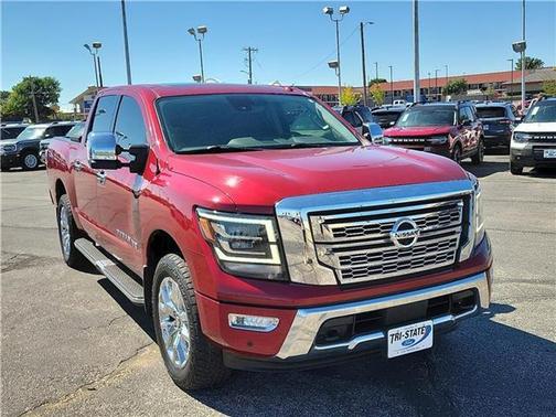 2020 Nissan Titan SL
