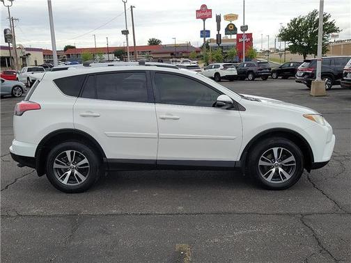 Super White 2016 Toyota RAV4 XLE
