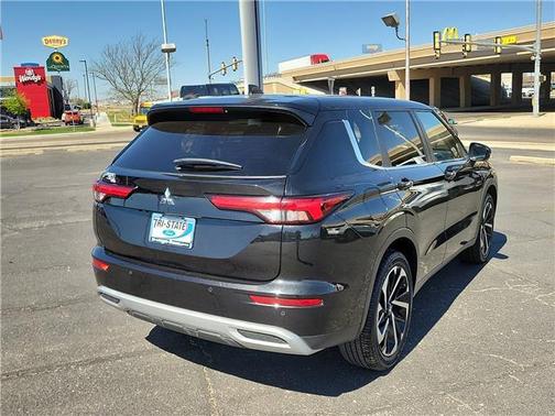 2024 Mitsubishi Outlander SE Black Edition