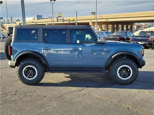 Azure / Gray Metallic 2025 Ford Bronco Outer Banks