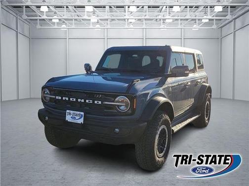 Azure / Gray Metallic 2025 Ford Bronco Outer Banks