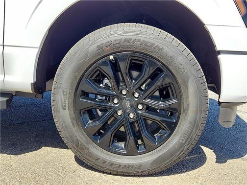 Oxford White 2026 Ford F-150 XLT