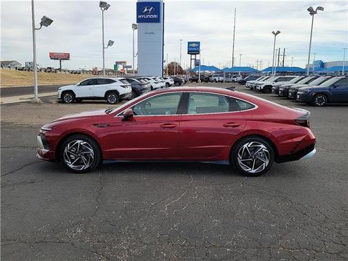 2024 Hyundai SONATA SEL