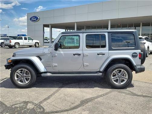 2020 Jeep Wrangler Unlimited Sahara
