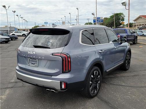 Silver 2023 Kia Telluride SX-Prestige