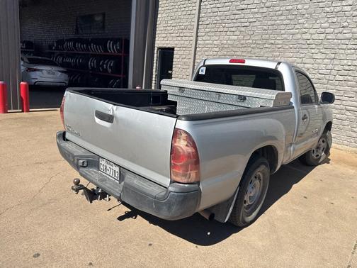 2005 Toyota Tacoma Base