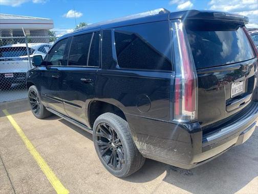 2018 Cadillac Escalade Platinum