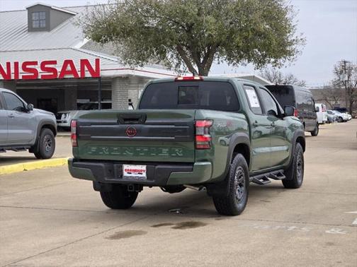 2025 Nissan Frontier PRO-4X