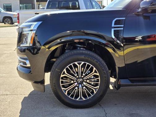 2025 Nissan Armada Platinum 4WD