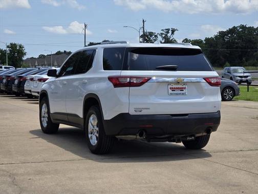 2018 Chevrolet Traverse LT Cloth