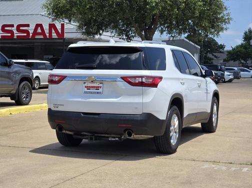 2018 Chevrolet Traverse LT Cloth