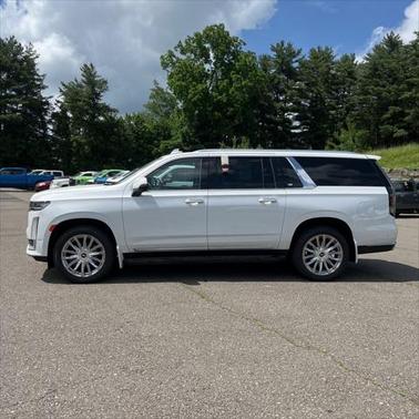 2022 Cadillac Escalade ESV Premium Luxury
