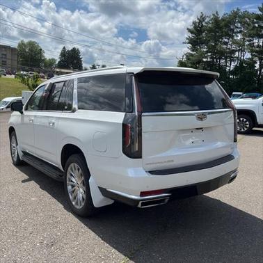 2022 Cadillac Escalade ESV Premium Luxury