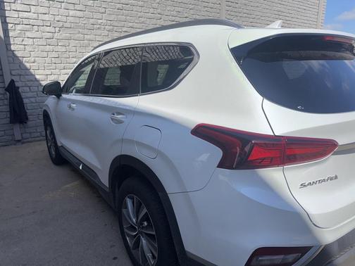 2020 Hyundai SANTA FE SEL 2.4