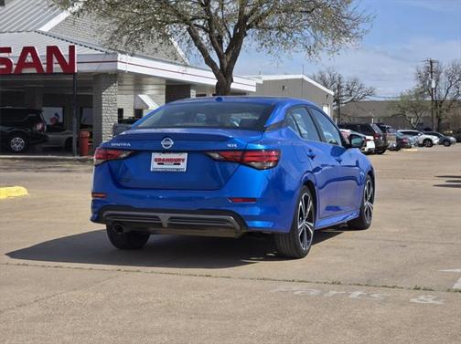 2022 Nissan Sentra SR