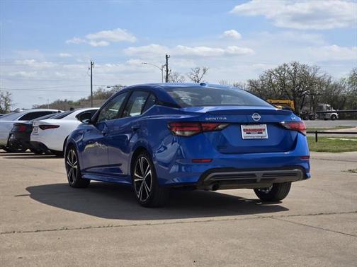 2022 Nissan Sentra SR