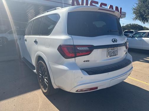 2024 INFINITI QX80 PREMIUM SELECT AWD