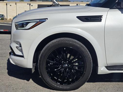 2024 INFINITI QX80 PREMIUM SELECT AWD