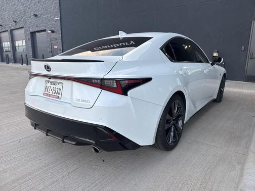 2022 Lexus IS 350 Base