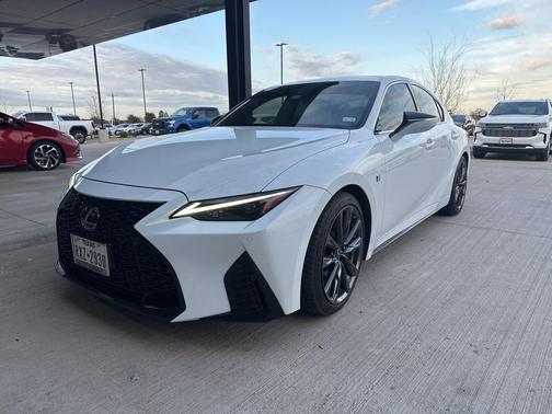 2022 Lexus IS 350 Base
