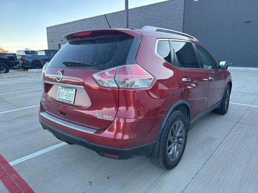 2016 Nissan Rogue SL