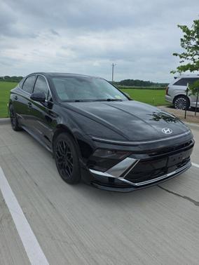 Onyx Black 2024 Hyundai SONATA SEL