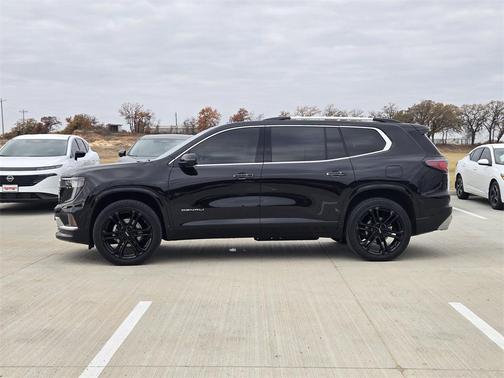 2024 GMC Acadia Denali