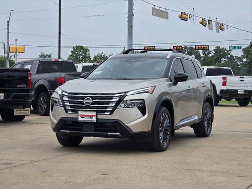 2025 Nissan Rogue Platinum