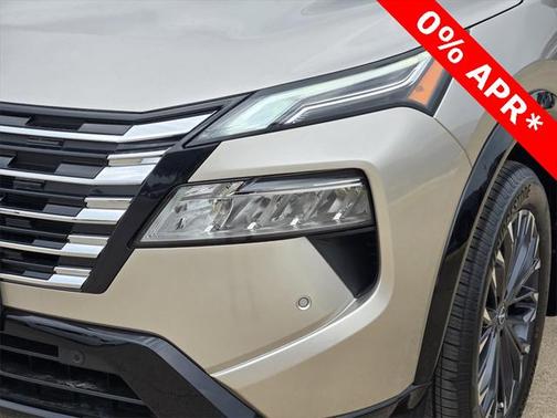 2025 Nissan Rogue Platinum