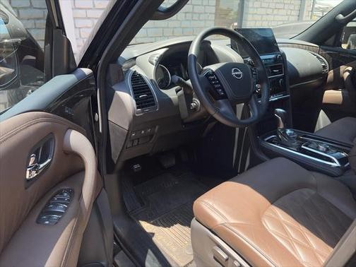 2024 Nissan Armada Platinum 4WD