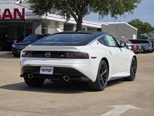 2025 Nissan Z Performance