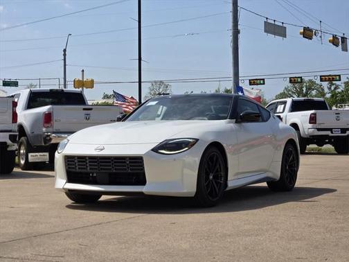2025 Nissan Z Performance