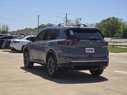 2025 Nissan Rogue Platinum