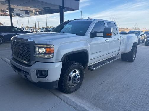 2016 GMC Sierra 3500 Denali