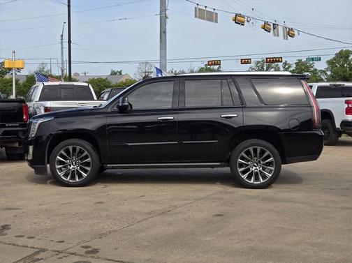 2020 Cadillac Escalade Premium Luxury