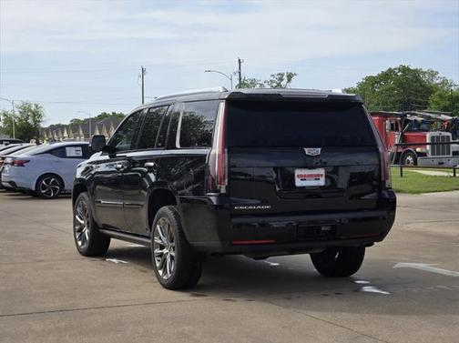 2020 Cadillac Escalade Premium Luxury