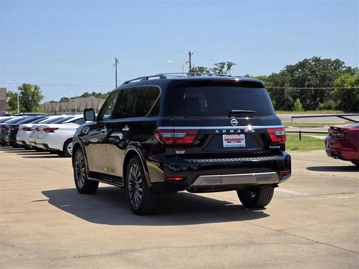 2024 Nissan Armada Platinum 2WD