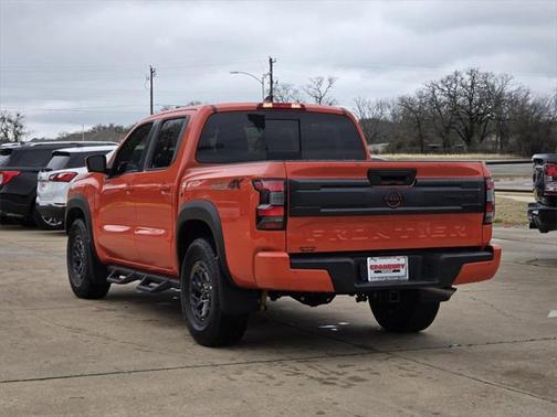 2025 Nissan Frontier PRO-4X