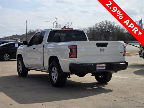 2025 Nissan Frontier S