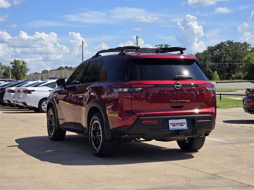 2023 Nissan Pathfinder Rock Creek 4WD