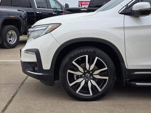 2019 Honda Pilot Touring 8-Passenger