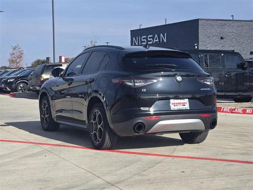 2024 Alfa Romeo Stelvio Ti