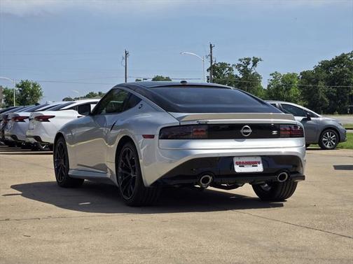 2025 Nissan Z Performance