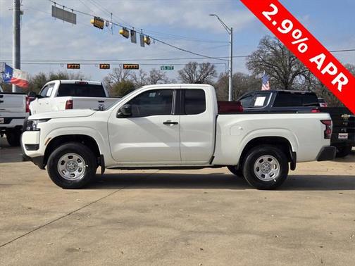 2025 Nissan Frontier S