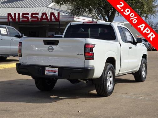 2025 Nissan Frontier S
